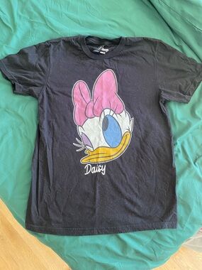 Disney Daisy Duck Tee - Black with Pink Bow